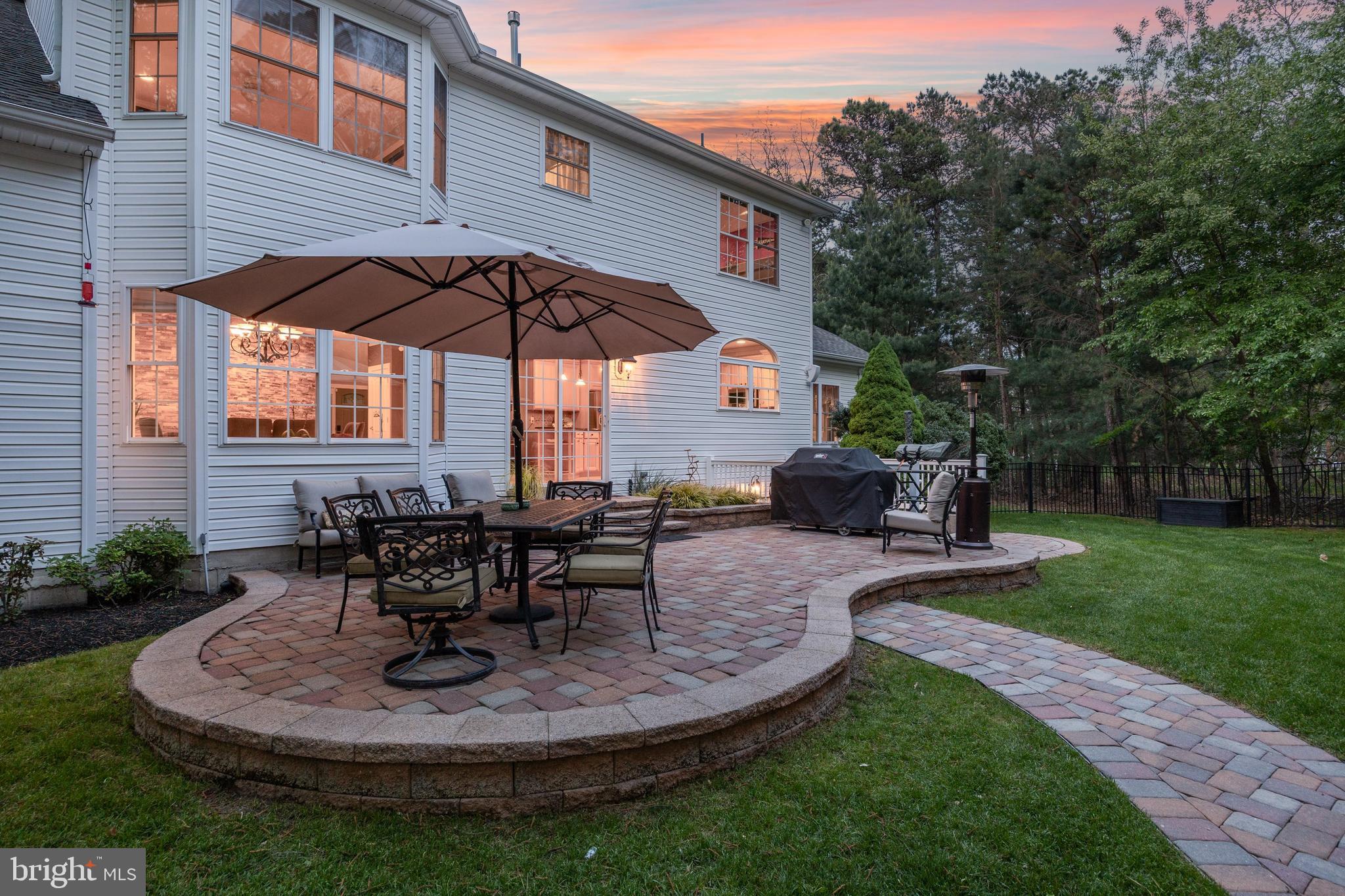 7 JOHN SLOAN WAY
