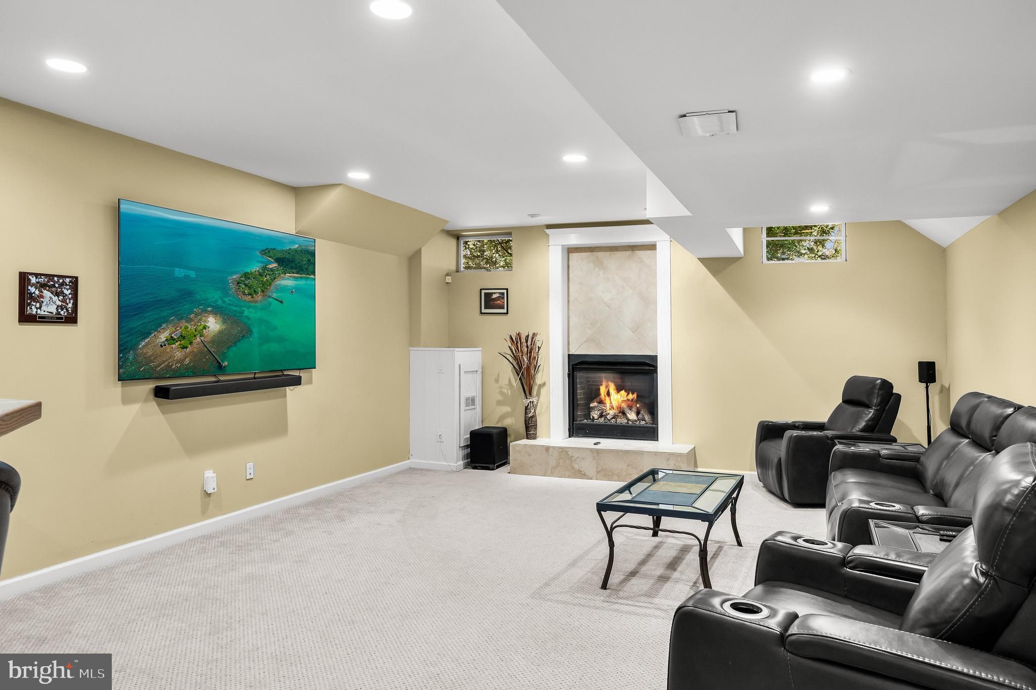 7 JOHN SLOAN WAY