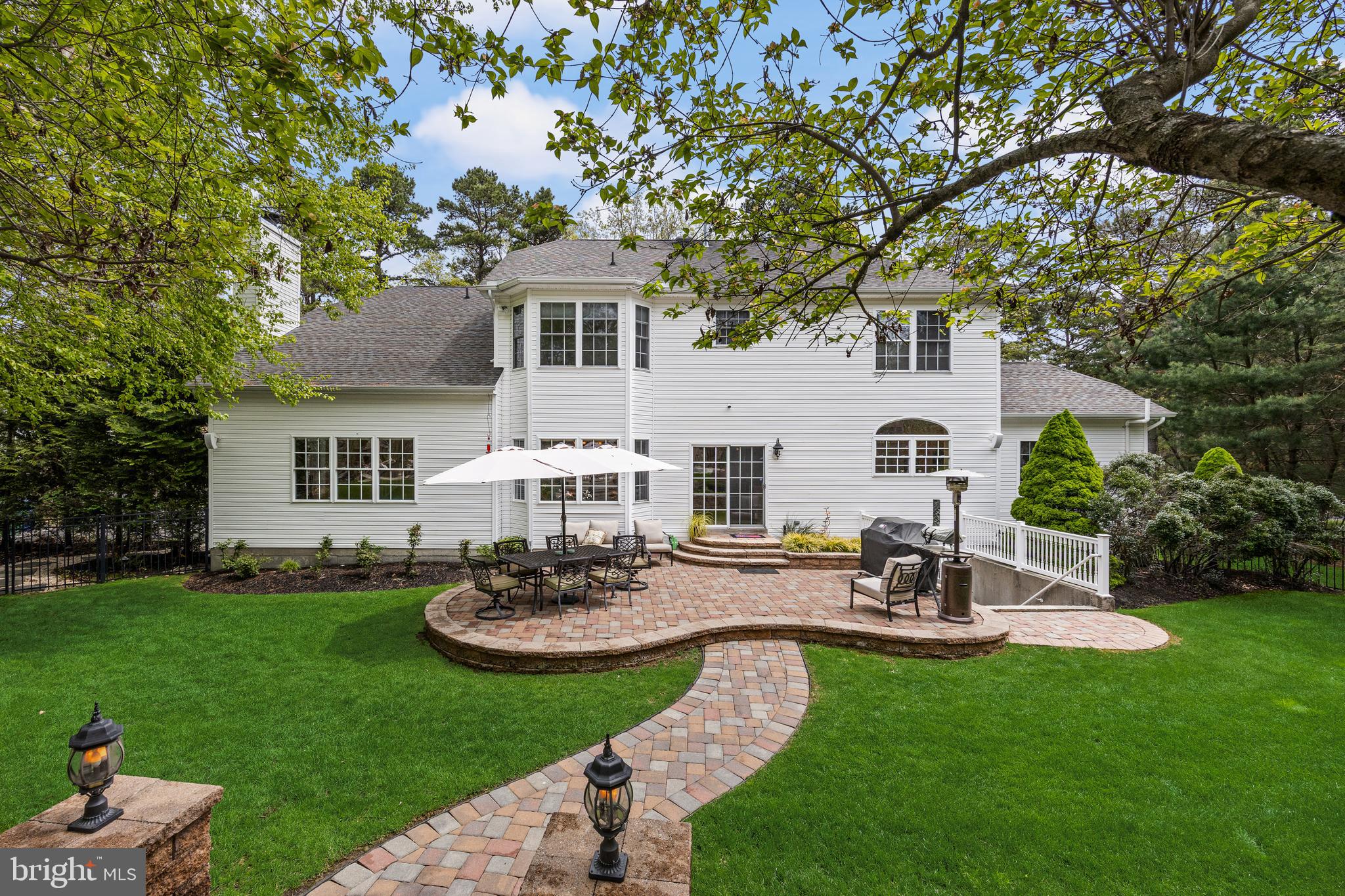 7 JOHN SLOAN WAY