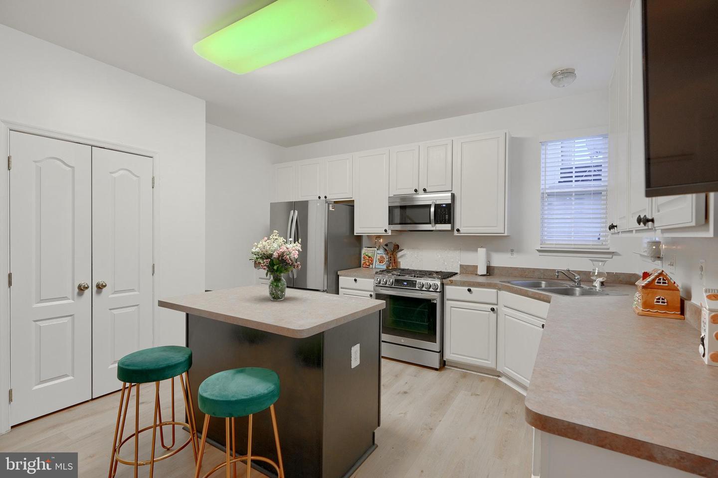 10017 Wamsley Ct