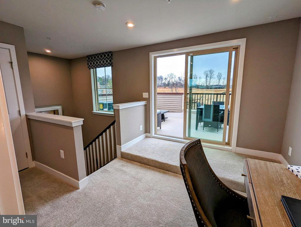 6006 Northwest Dr #6000b Essential