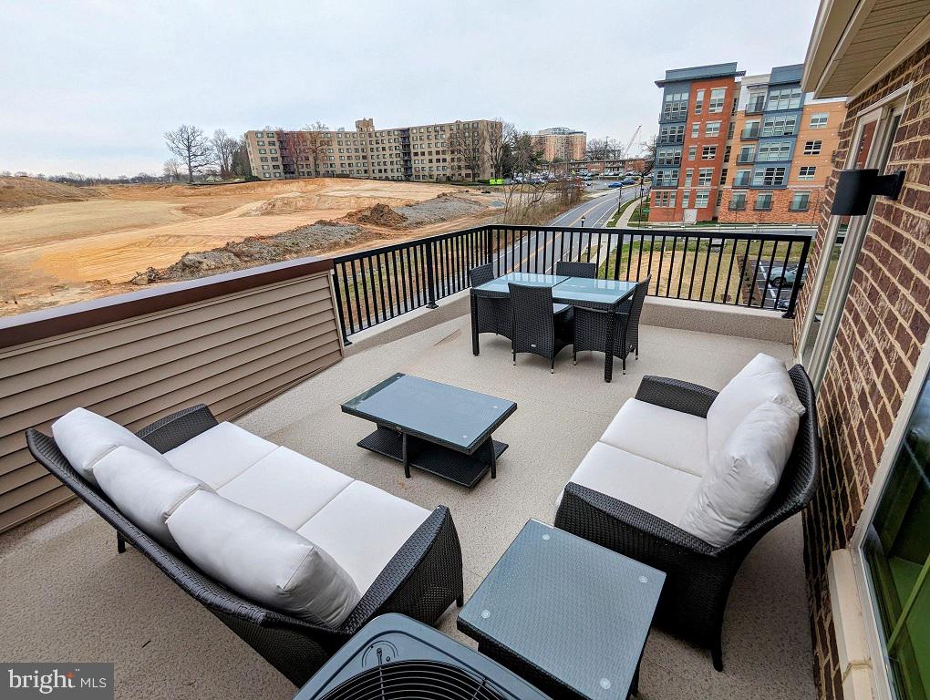 6006 Northwest Dr #6000b Essential