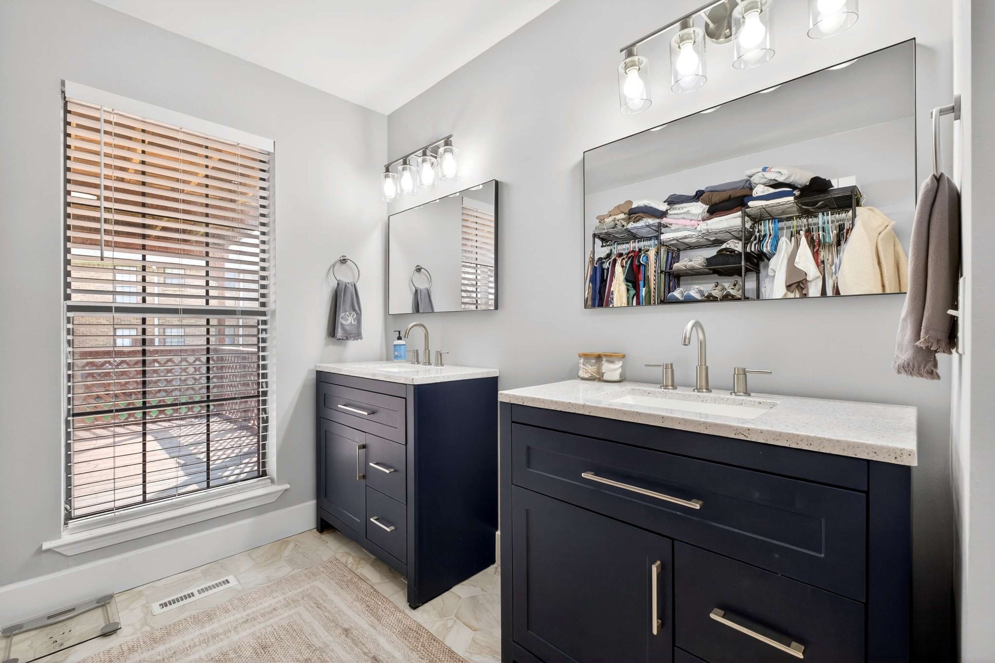 125 Villa View Ct
