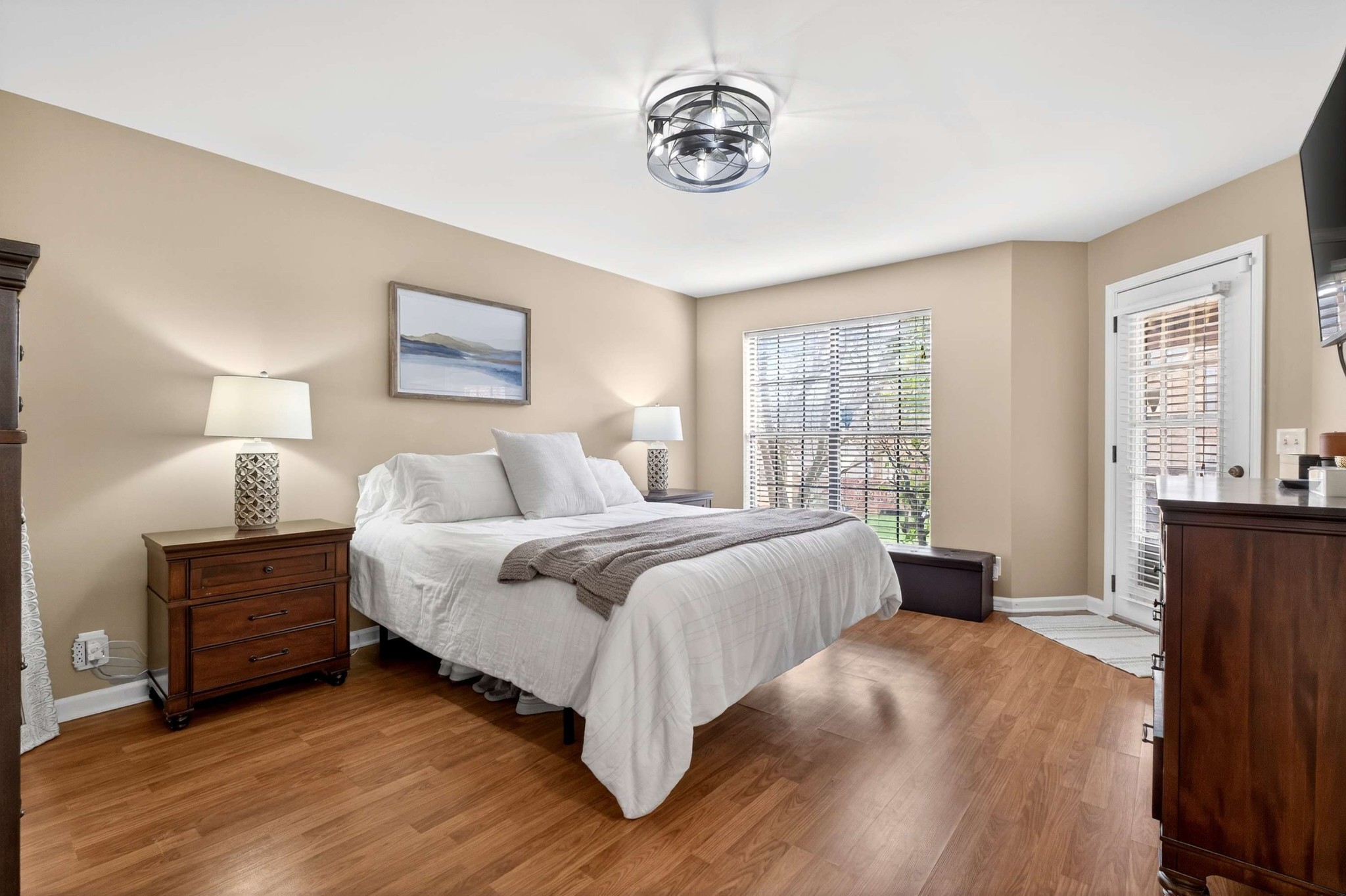 125 Villa View Ct