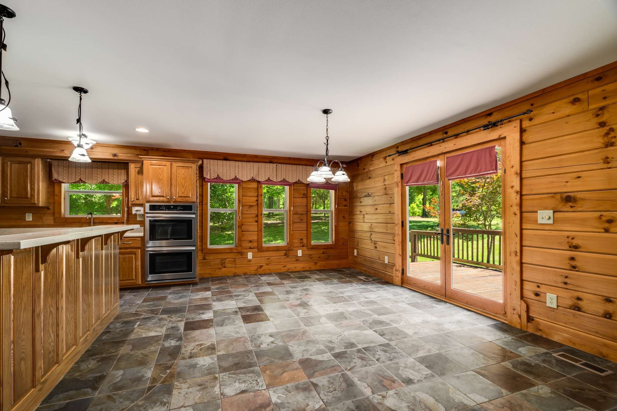 5734 N Lick Creek Rd