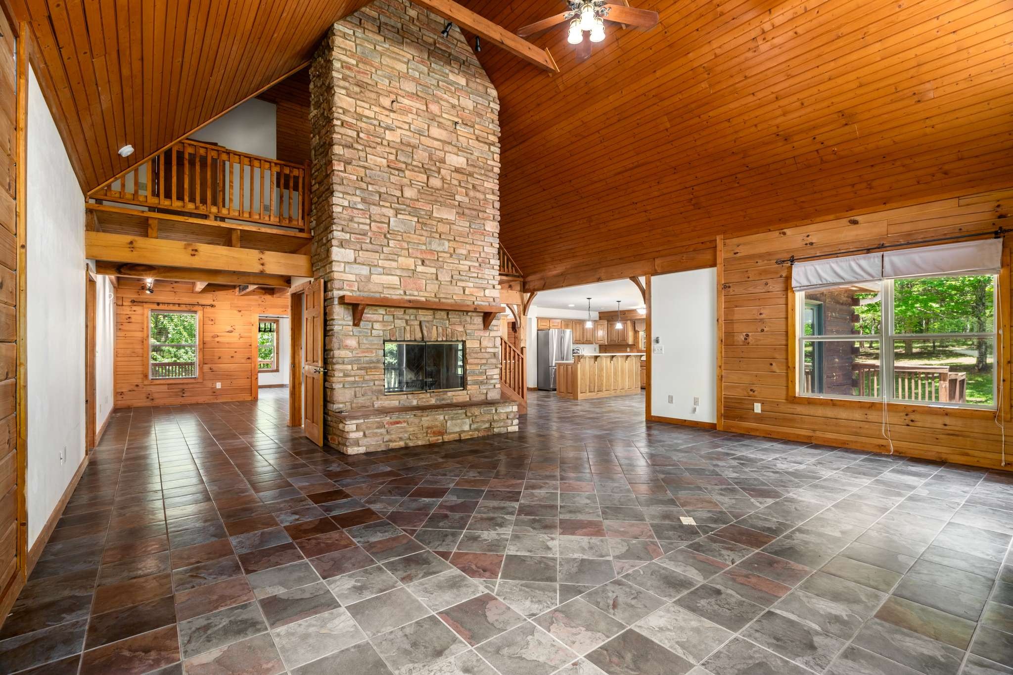 5734 N Lick Creek Rd
