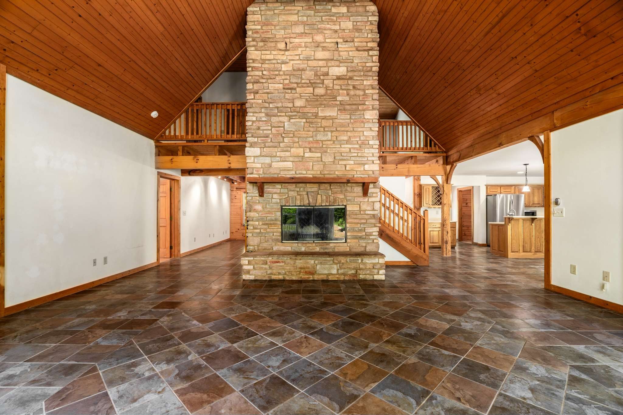 5734 N Lick Creek Rd