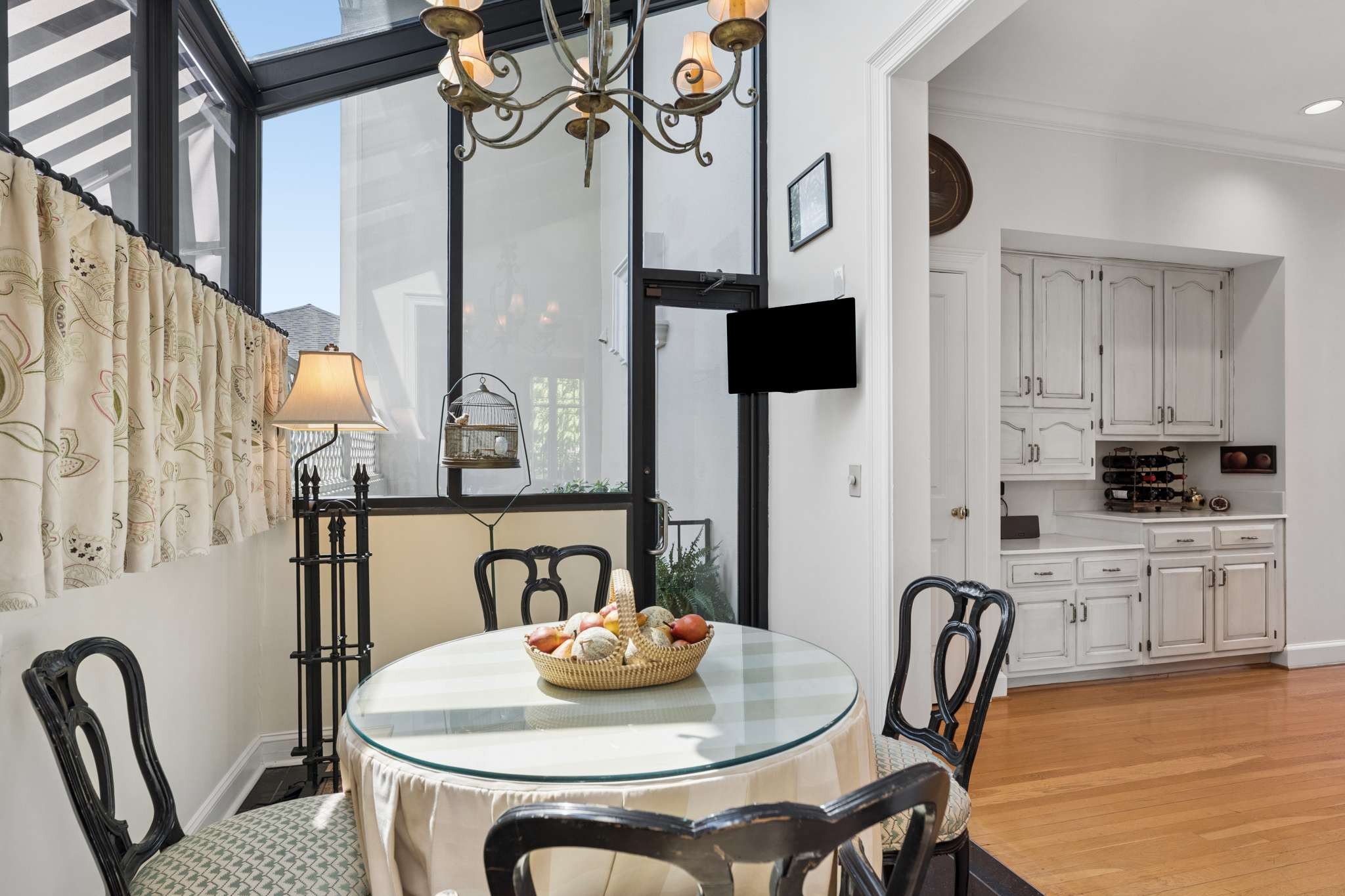 615 Belle Meade Blvd Unit: 100