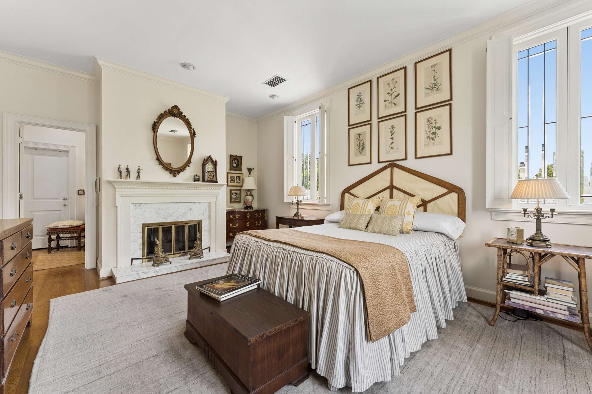 615 Belle Meade Blvd Unit: 100