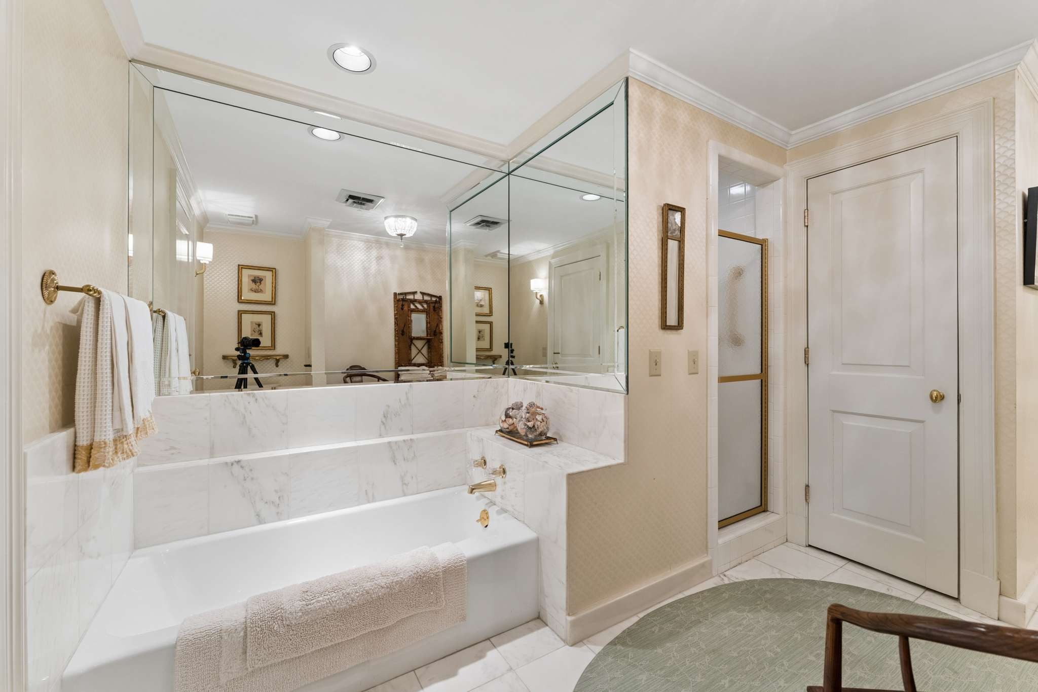 615 Belle Meade Blvd Unit: 100