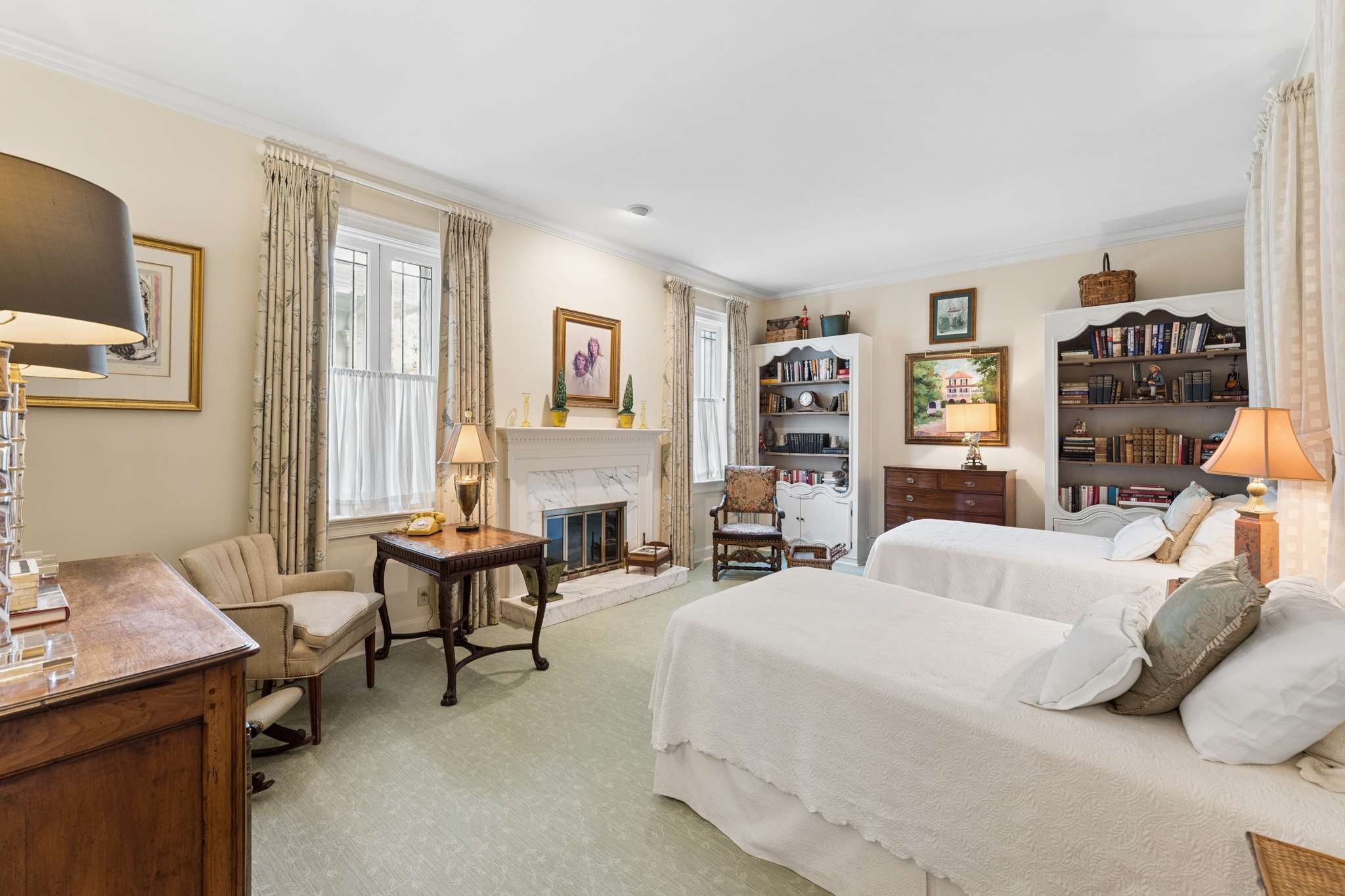 615 Belle Meade Blvd Unit: 100