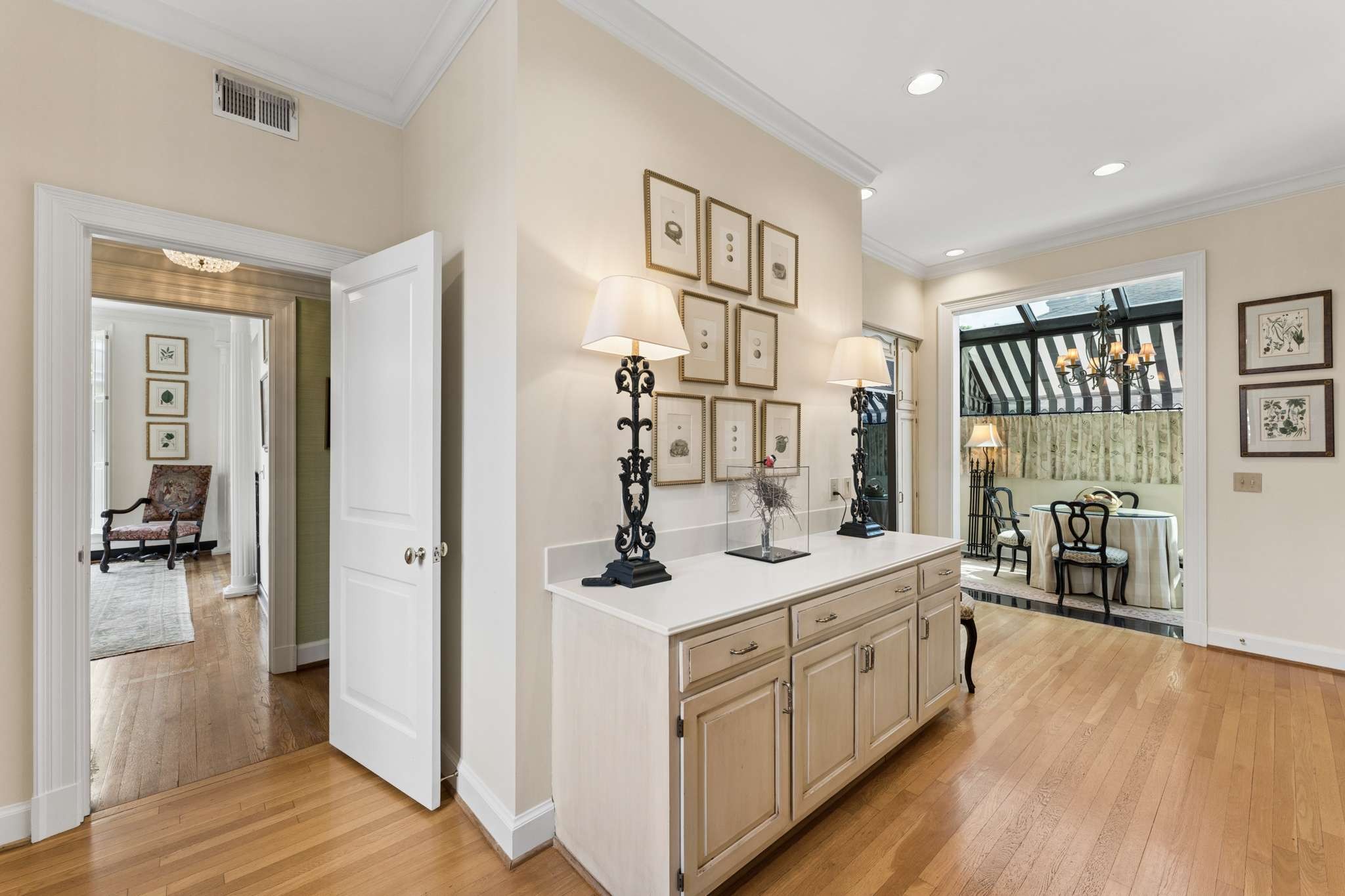 615 Belle Meade Blvd Unit: 100