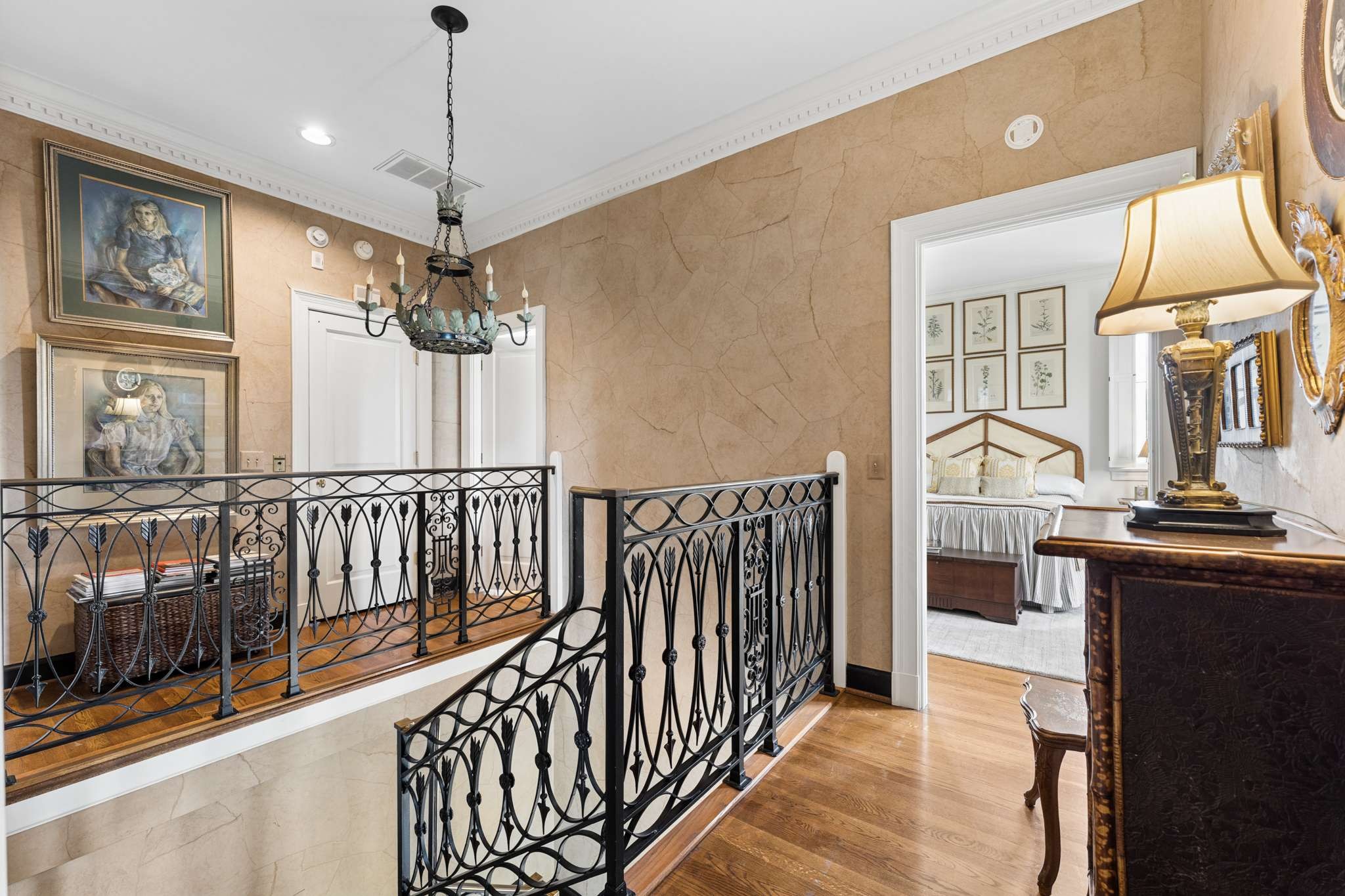 615 Belle Meade Blvd Unit: 100