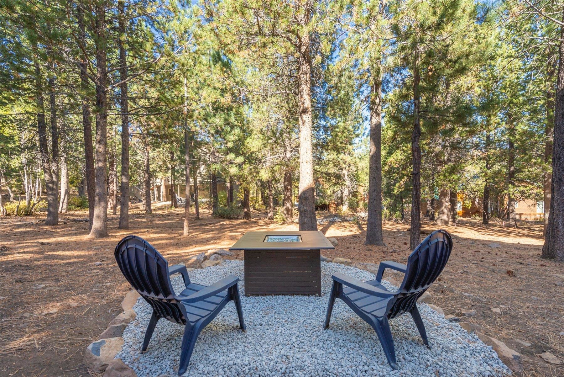 12386 Snowpeak Way