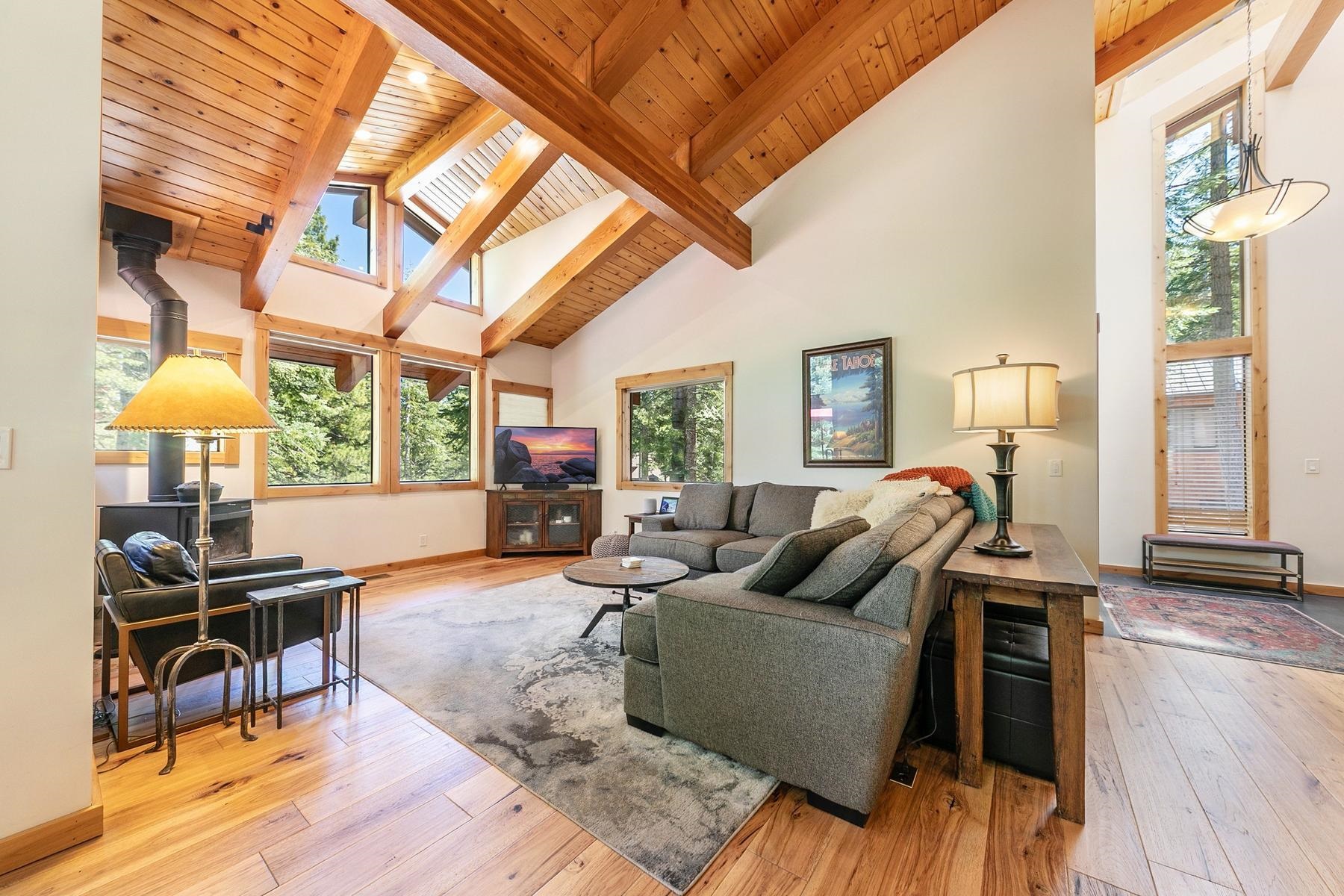 1402 Oxen Run Road