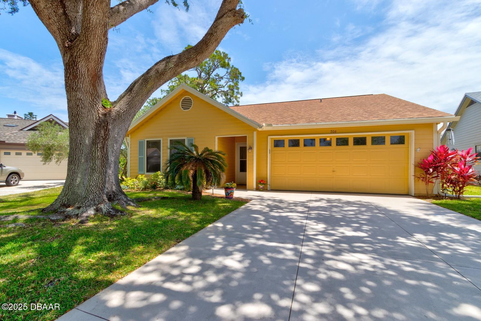 706 Sky Tree Court