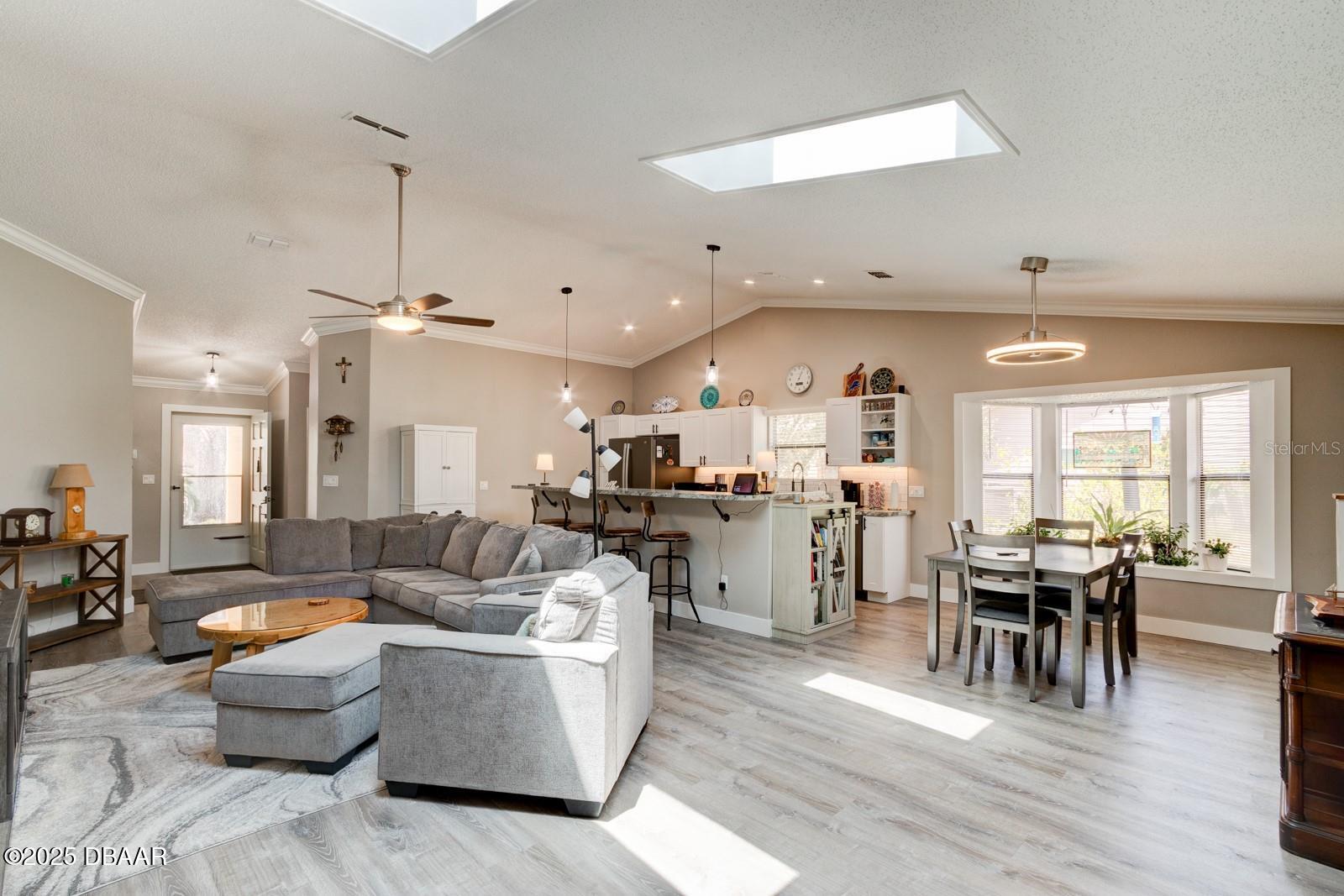 706 Sky Tree Court
