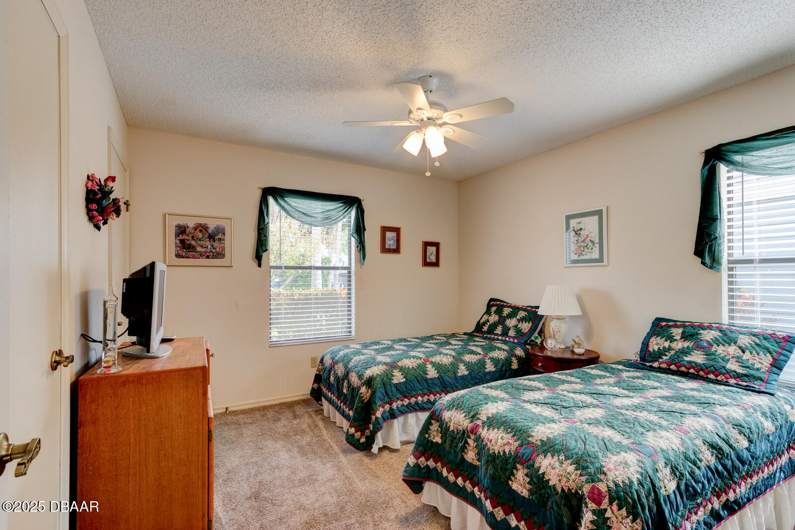 832 Pine Shores Circle