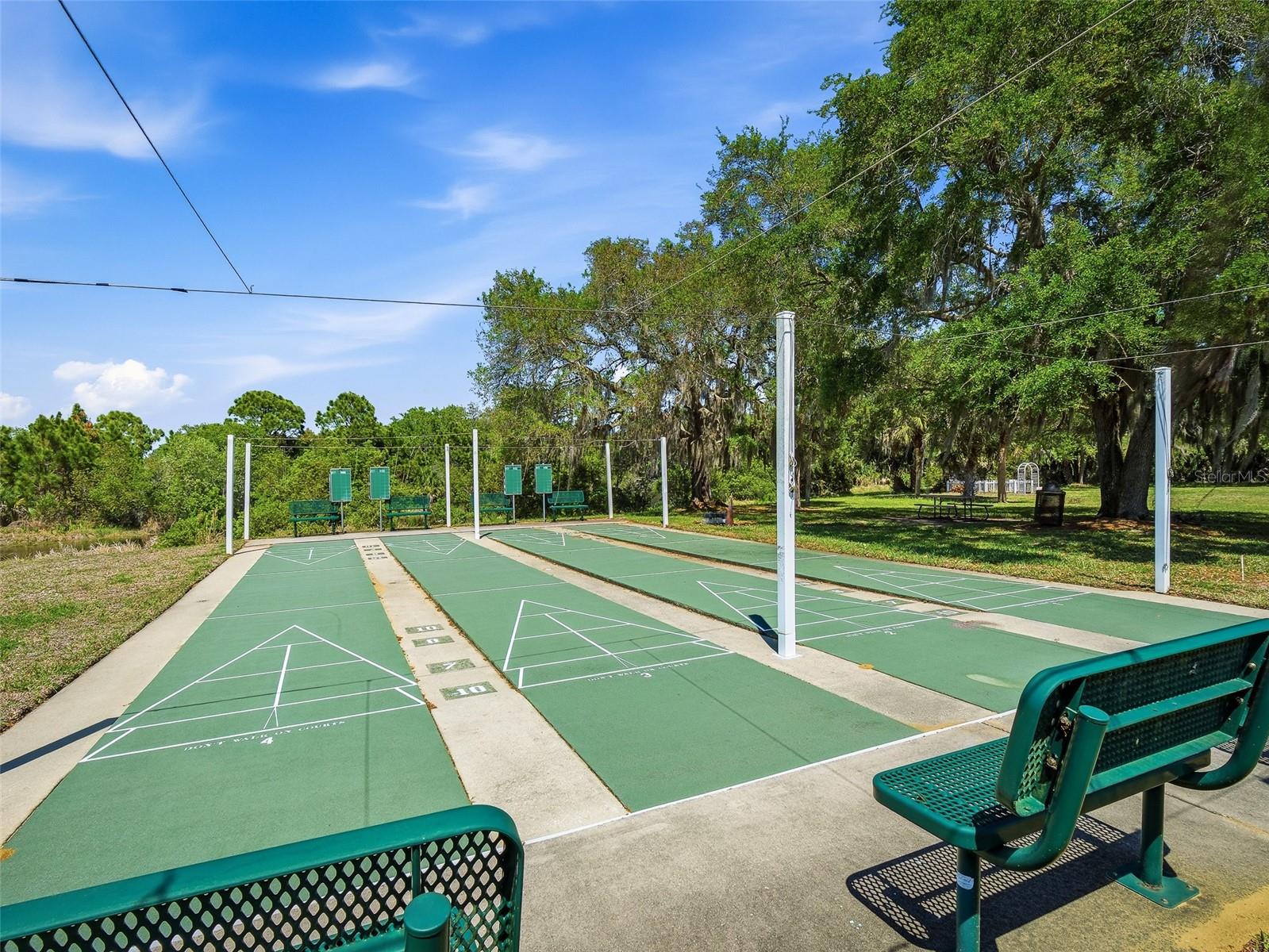 387 MARSH LANDING LOOP