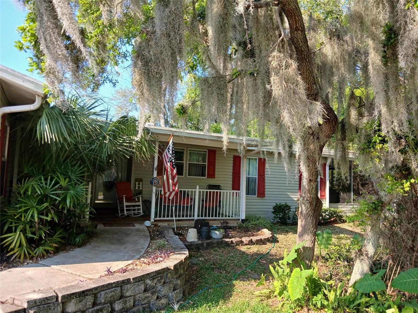 387 MARSH LANDING LOOP
