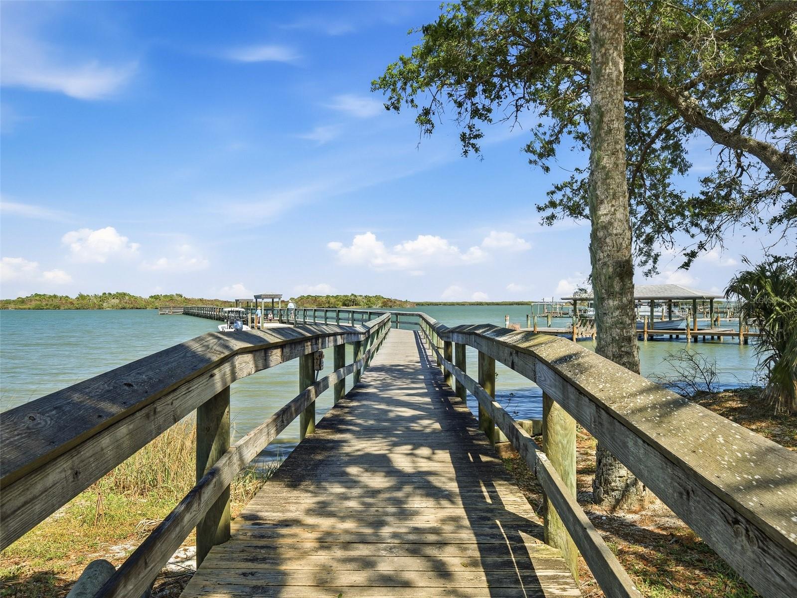 387 MARSH LANDING LOOP