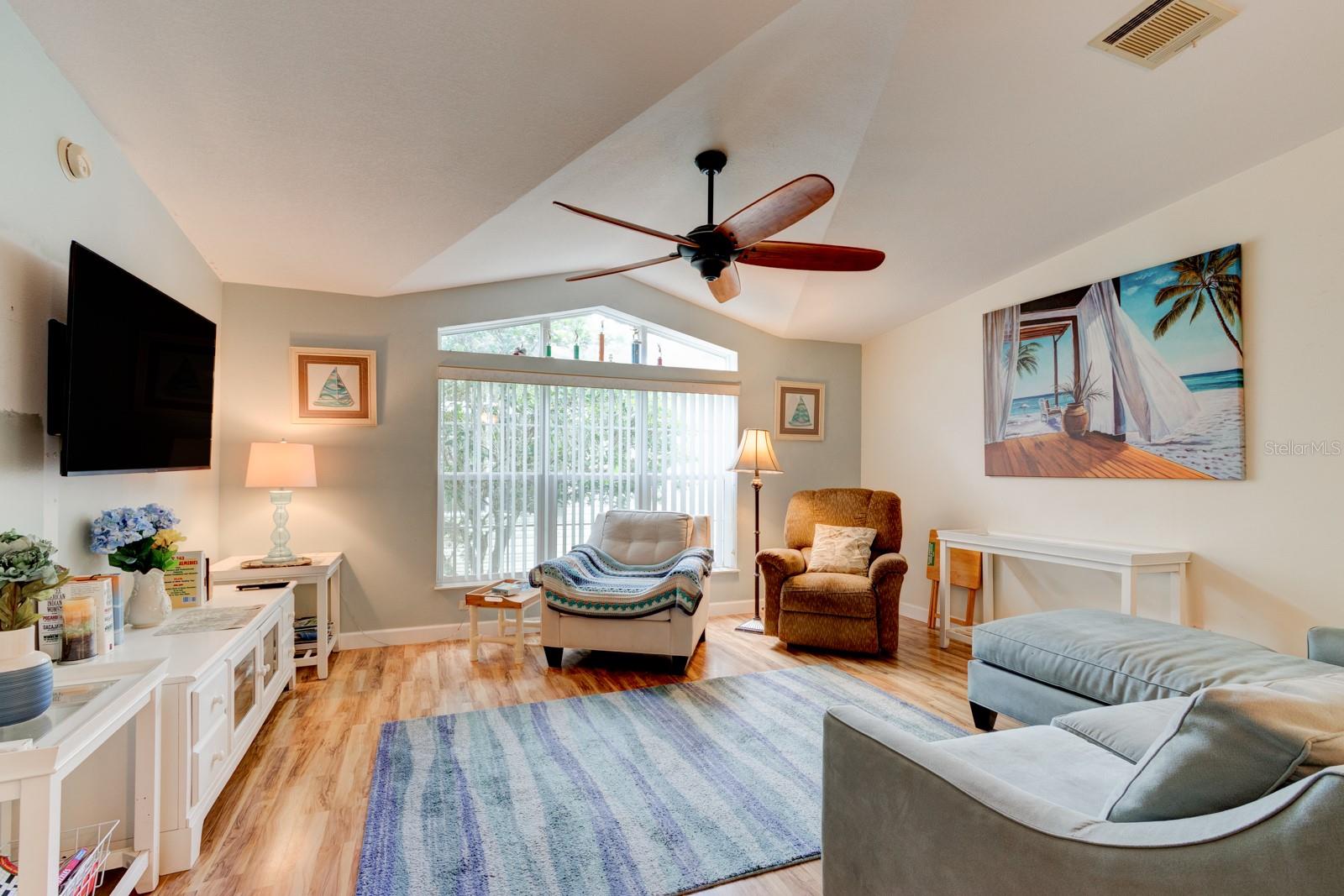 387 MARSH LANDING LOOP
