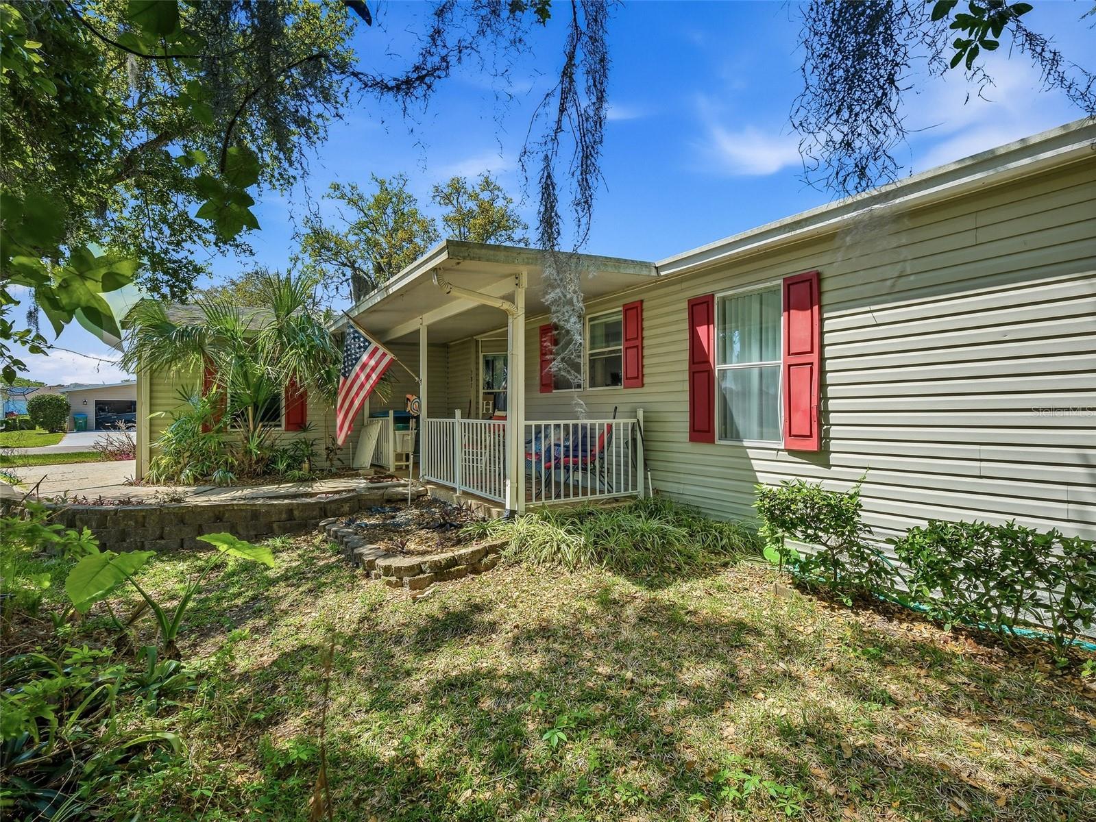 387 MARSH LANDING LOOP