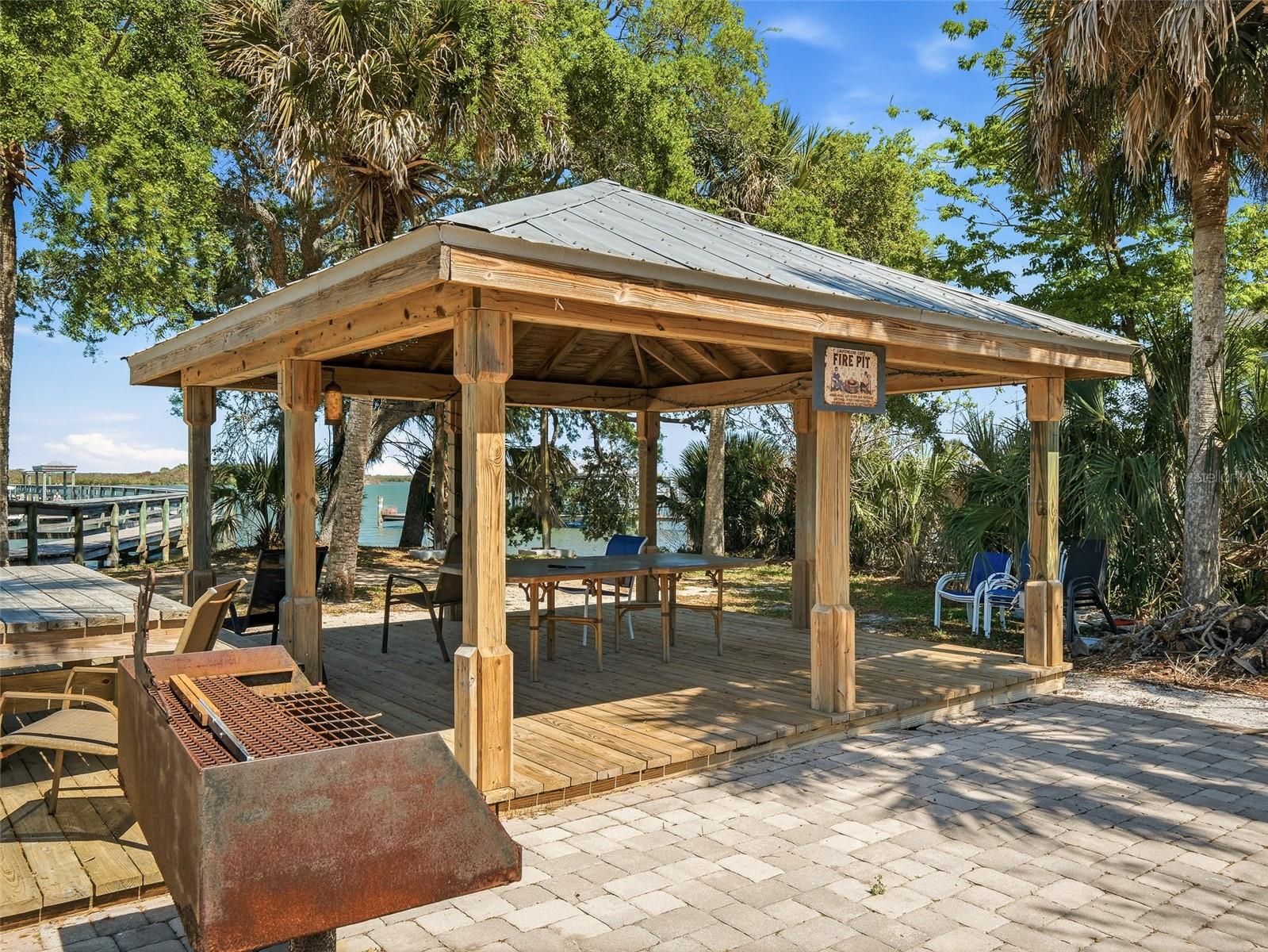 387 MARSH LANDING LOOP