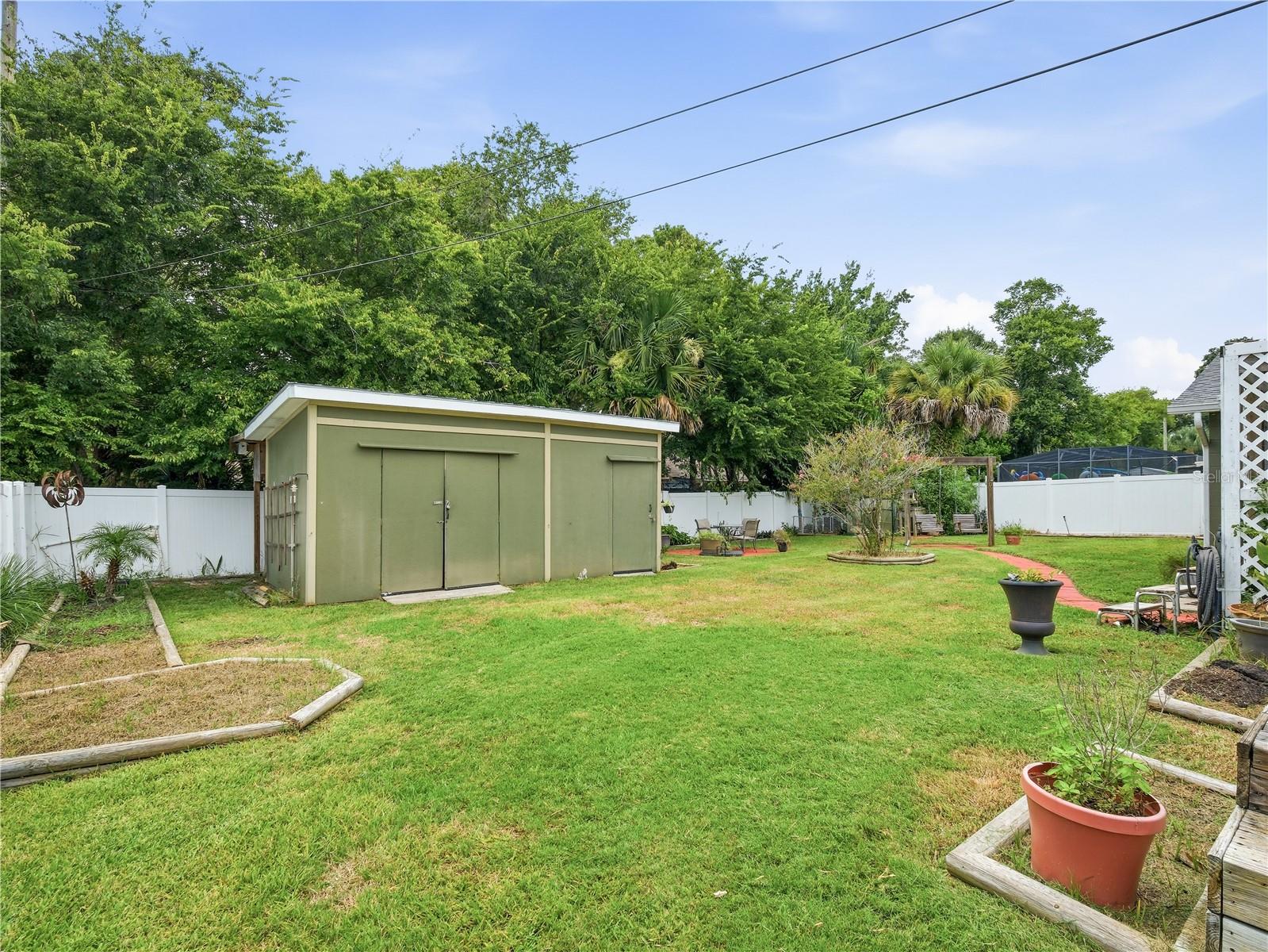 2812 TRAVELERS PALM DR