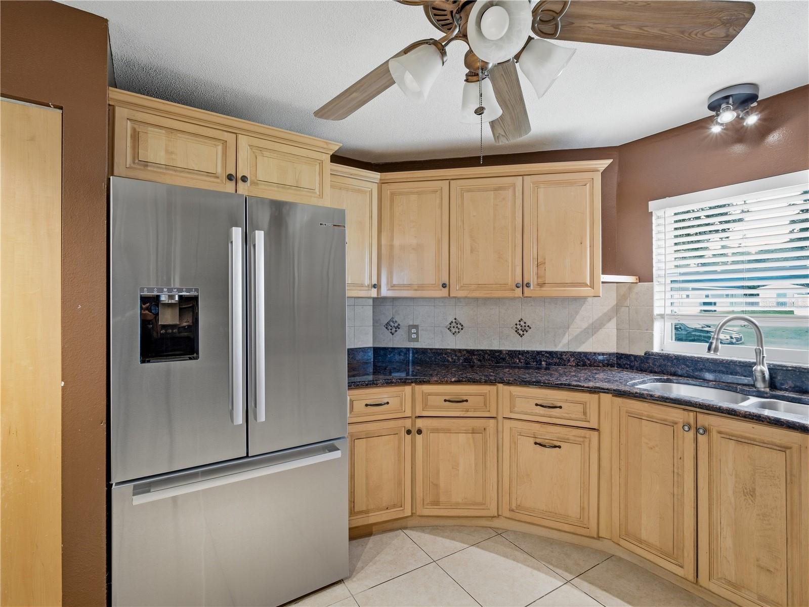 2812 TRAVELERS PALM DR