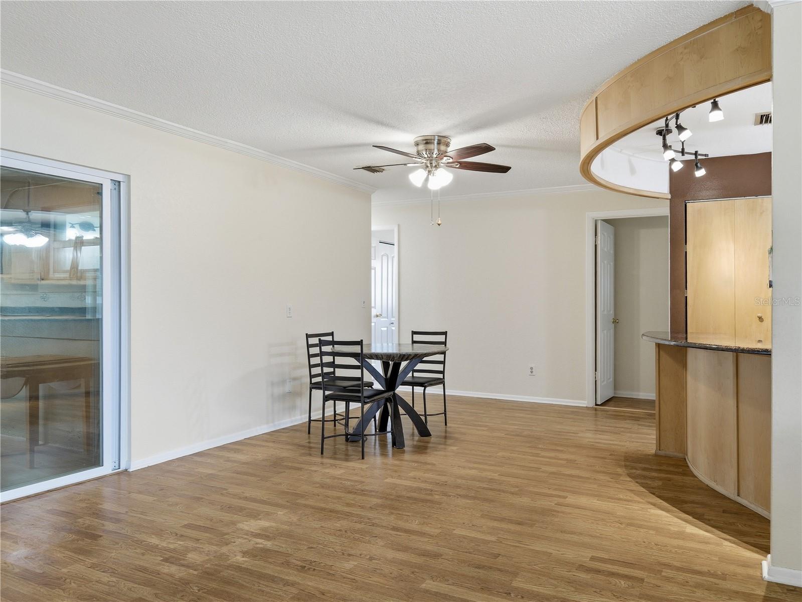 2812 TRAVELERS PALM DR