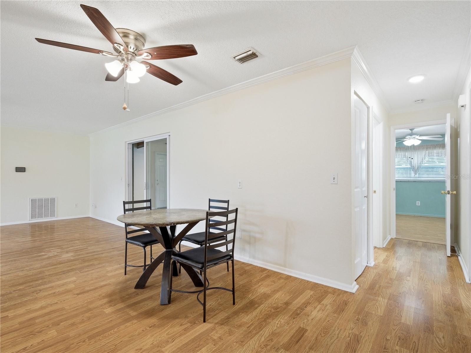 2812 TRAVELERS PALM DR