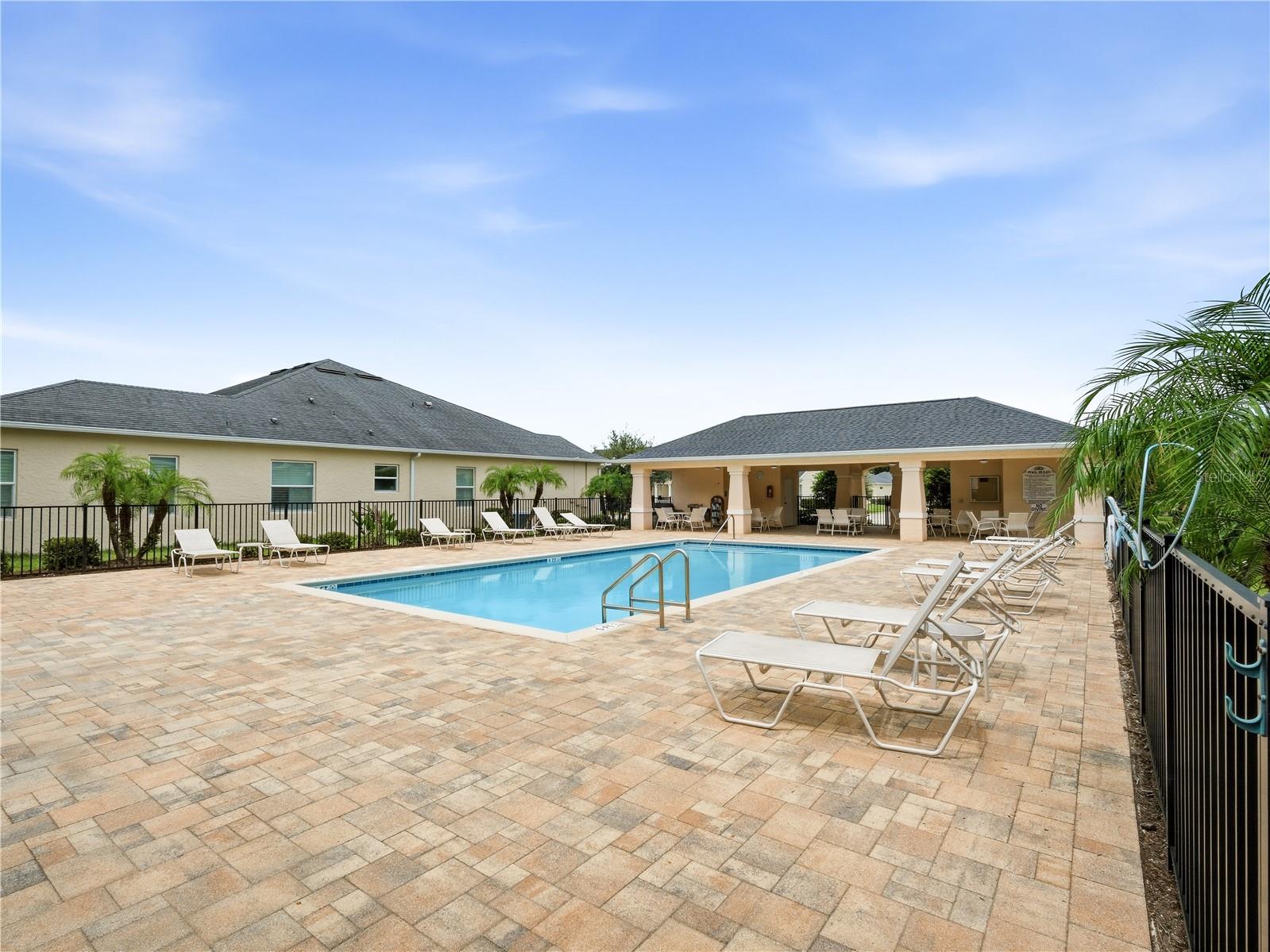 3417 TORRE BLVD