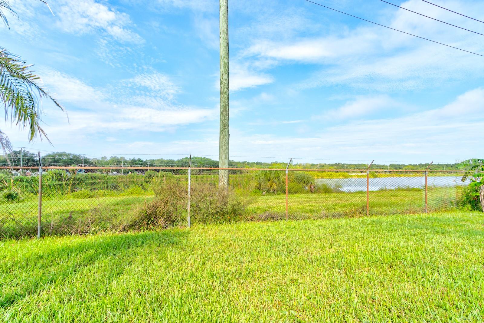 1026 LAKE AVE