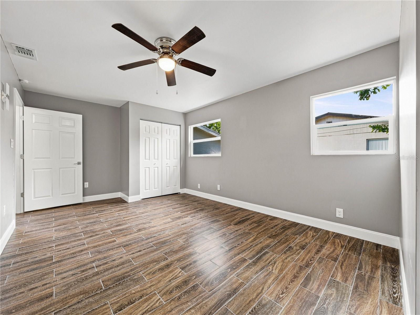 629 CEDAR PARK DR