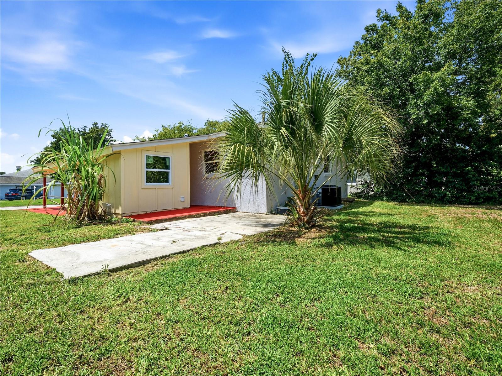 629 CEDAR PARK DR