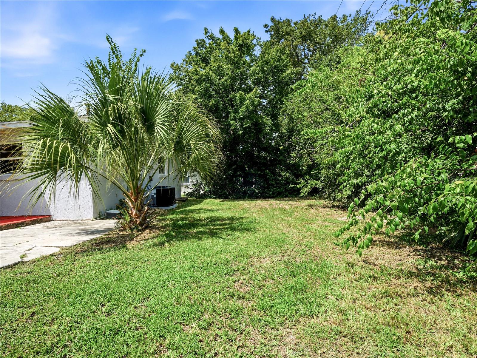 629 CEDAR PARK DR