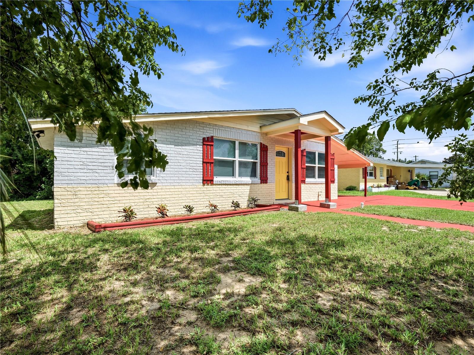 629 CEDAR PARK DR