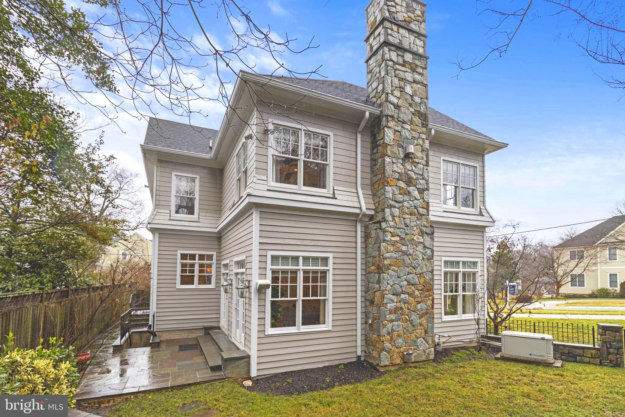 5801 Ipswich Road