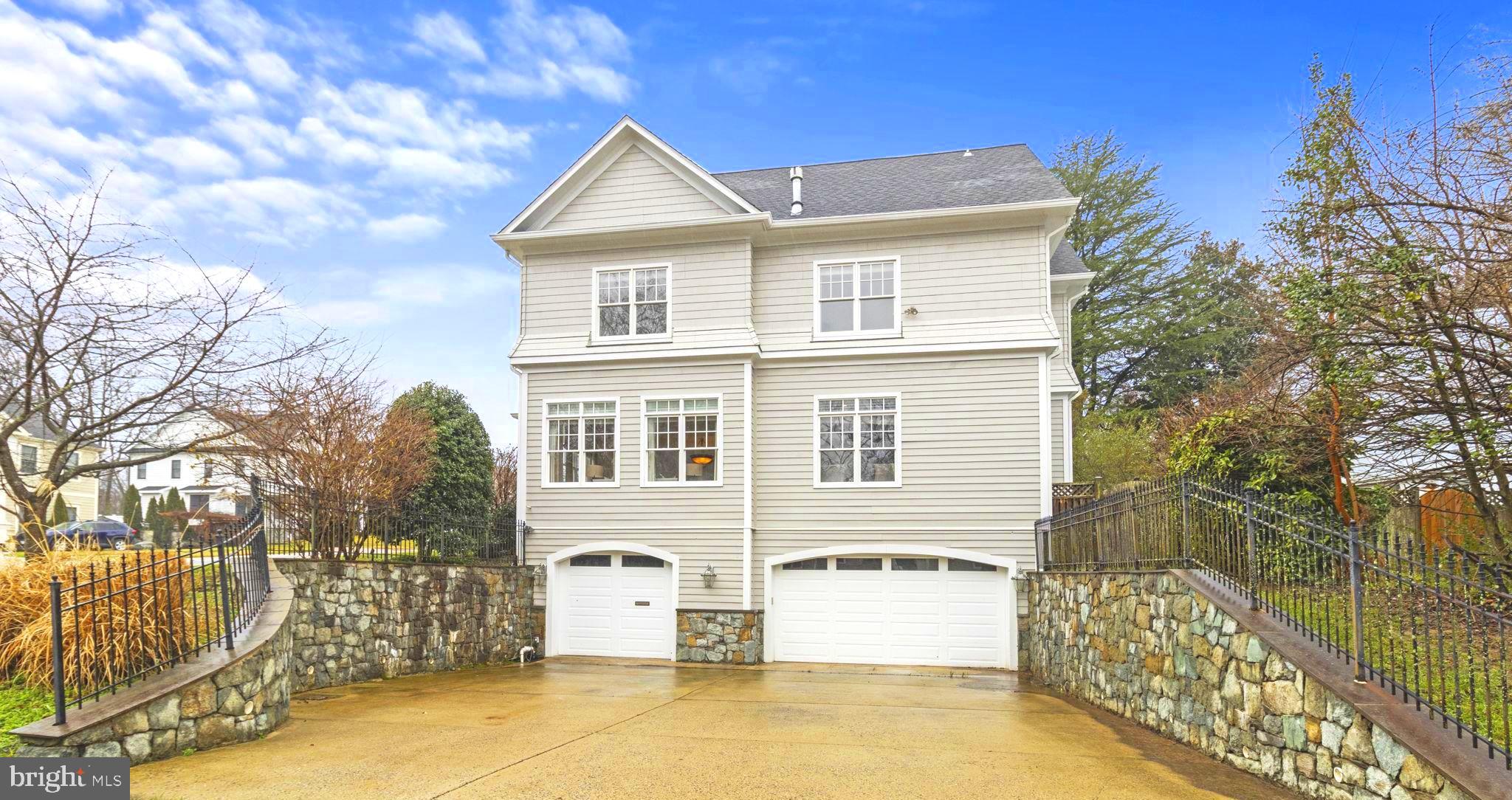 5801 Ipswich Road