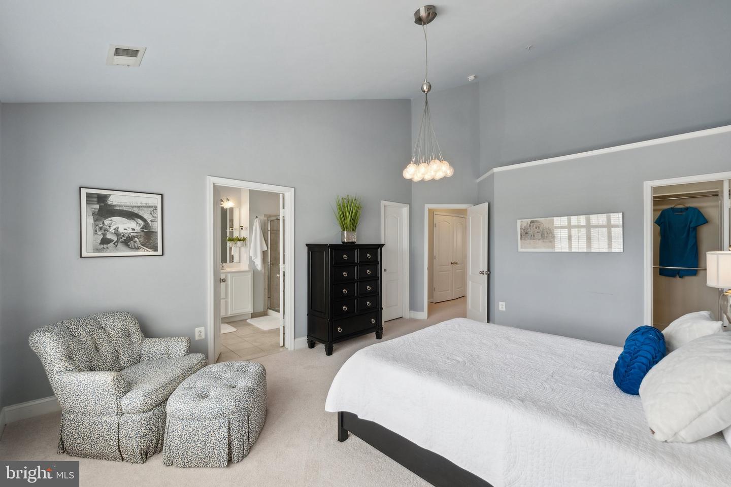 23213 Rainbow Arch Dr