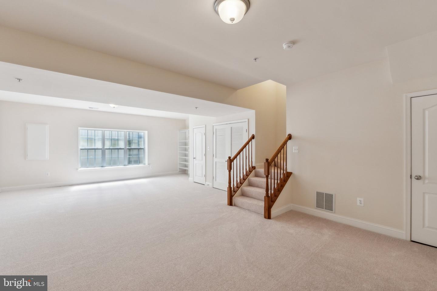23213 Rainbow Arch Dr