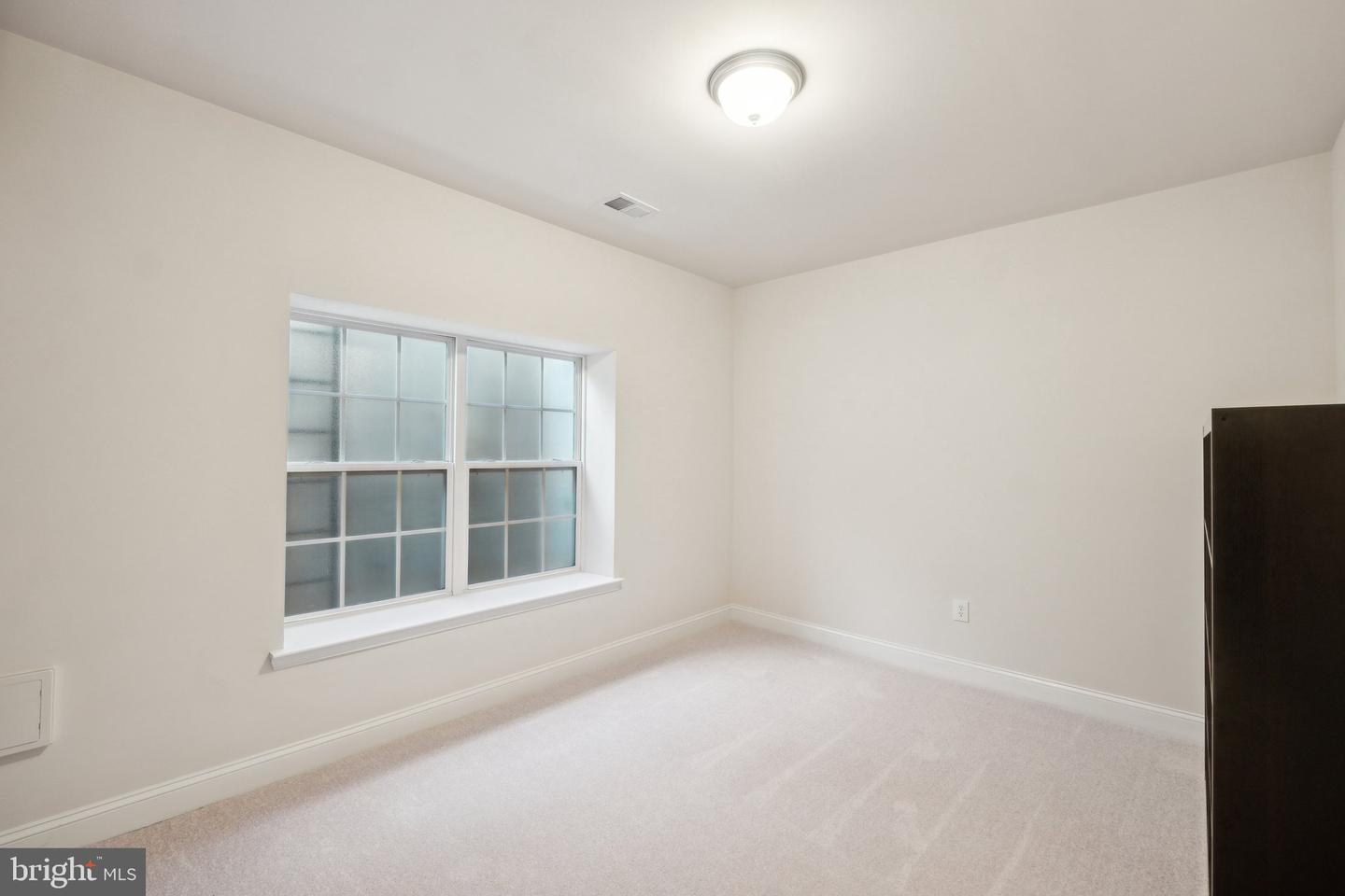 23213 Rainbow Arch Dr
