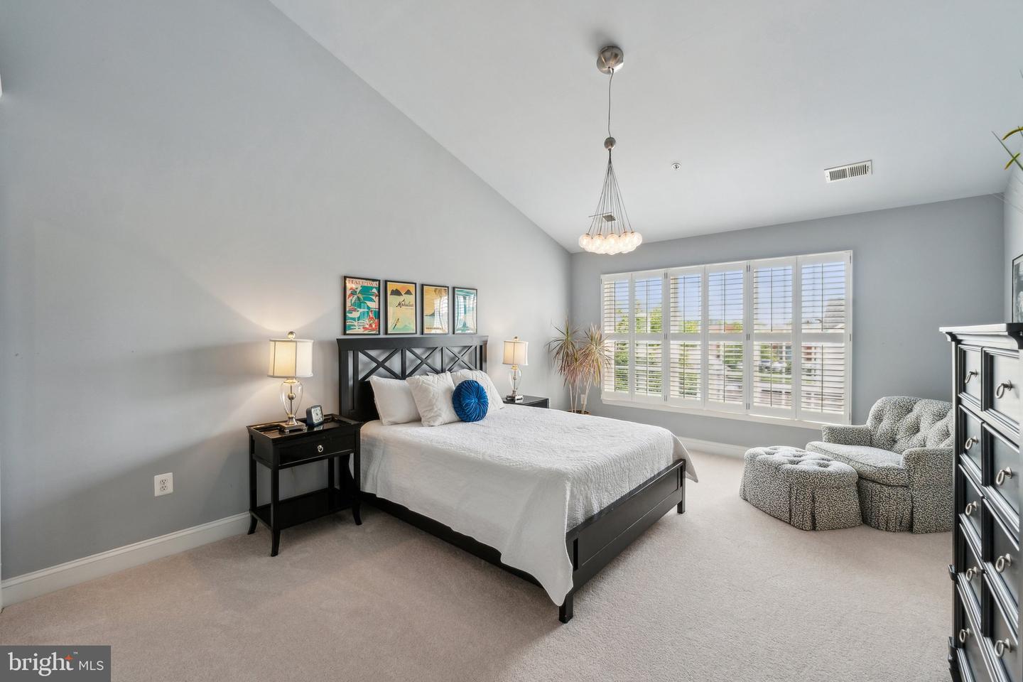 23213 Rainbow Arch Dr