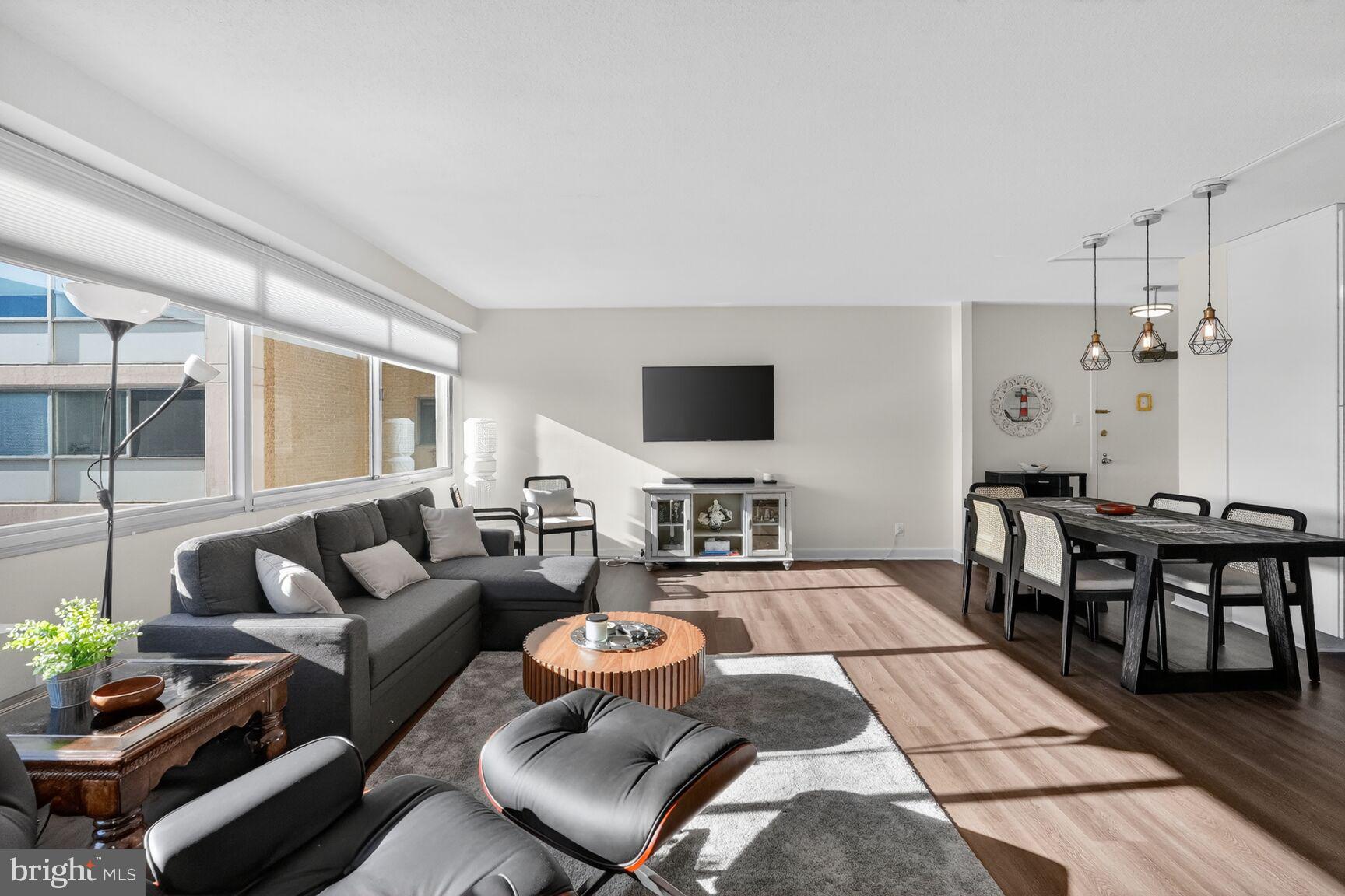 4515 WILLARD AVENUE 1601S