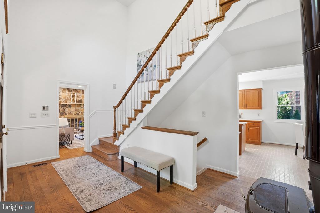 49 WELLESLEY CIRCLE