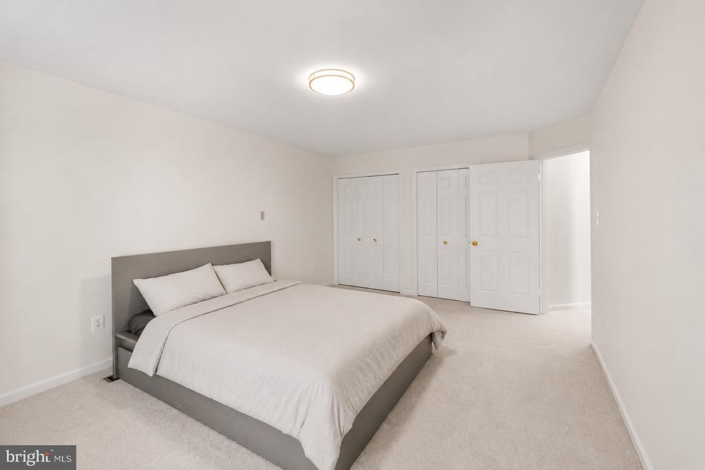 13242 OSTERPORT DRIVE
