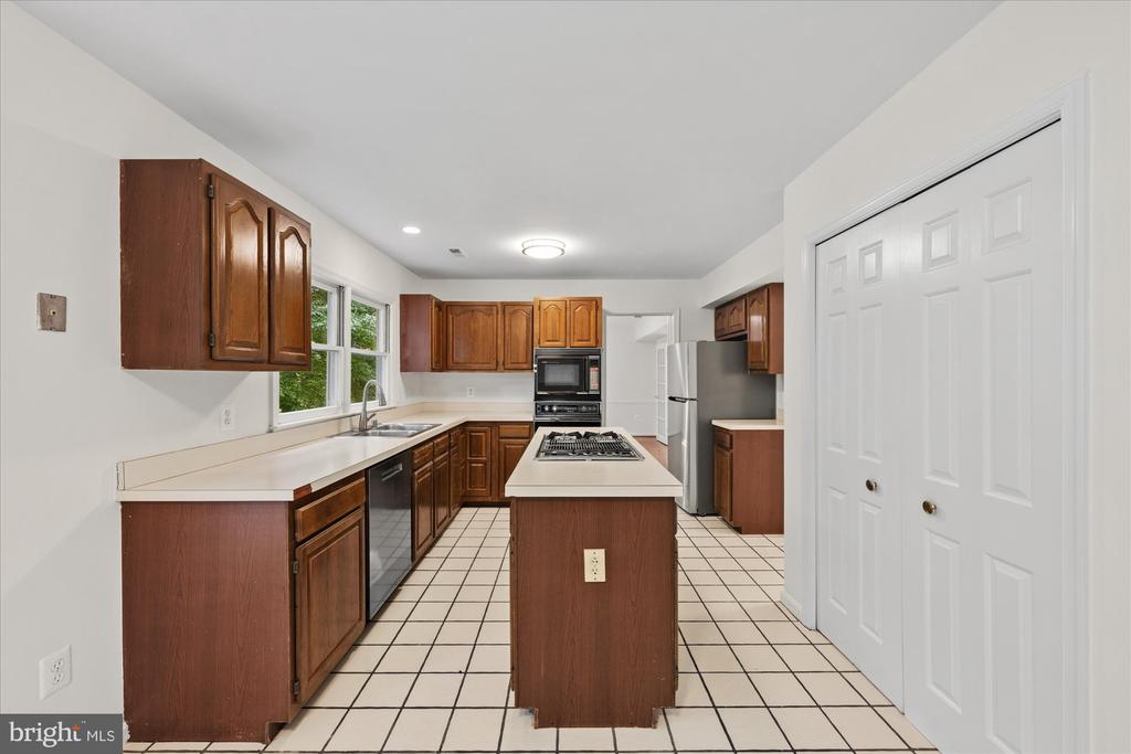 13242 OSTERPORT DRIVE