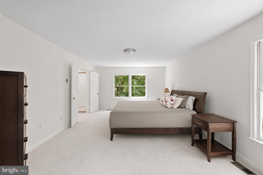 13242 OSTERPORT DRIVE