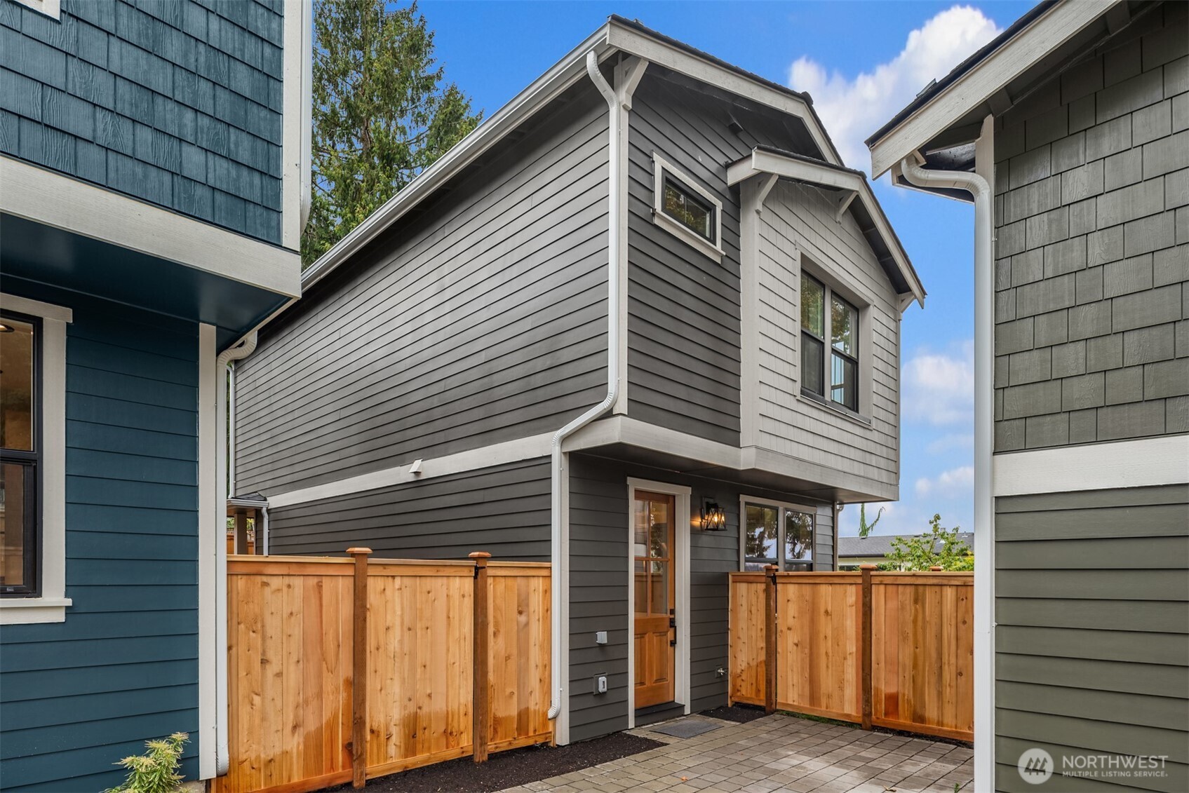 1919 3rd Street